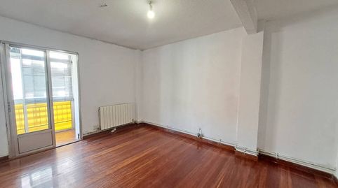 Photo 2 of Flat for sale in Calle Vitoria, Gamonal - San Bruno - G9, Burgos Capital