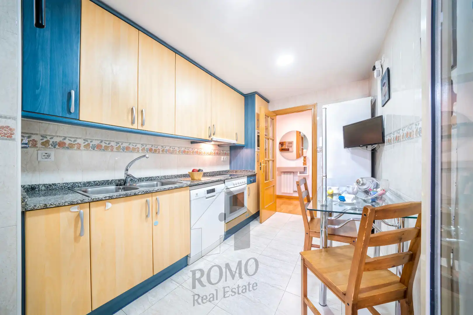 Cocina de Piso en venta en Santa Perpètua de Mogoda con Aire acondicionado, Calefacción y Parquet
