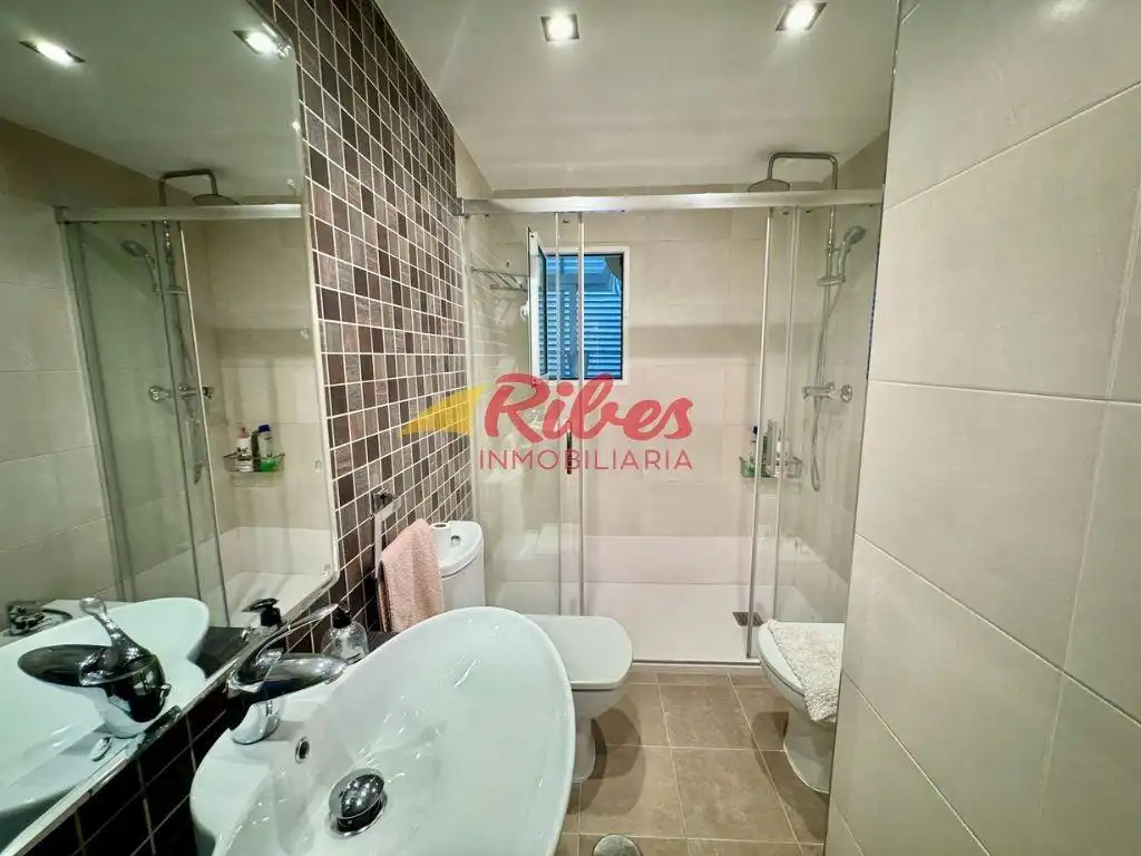 Bathroom of Attic for sale in Cullera  with Air Conditioner and Heating