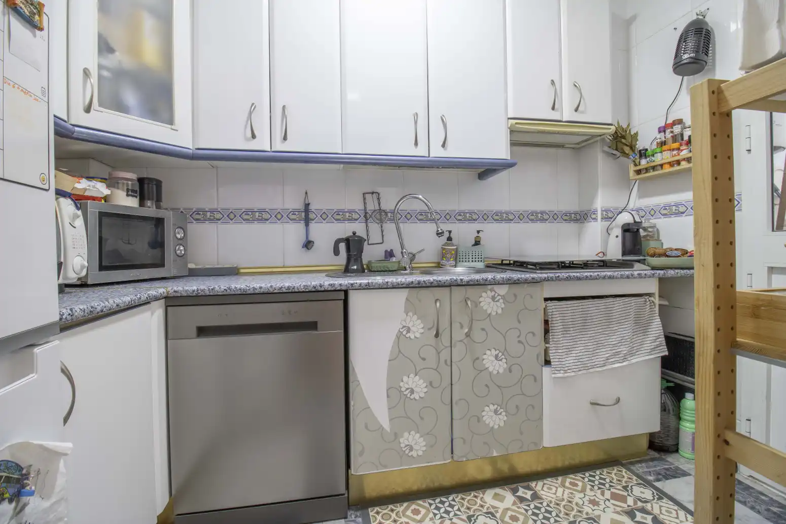 Kitchen of Detached homes for sale in Sevilla  with Air Conditioner