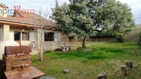 Foto 2 von Haus oder Chalet zum Verkauf in Calle de Los Potros, Ortigosa del Monte, Segovia