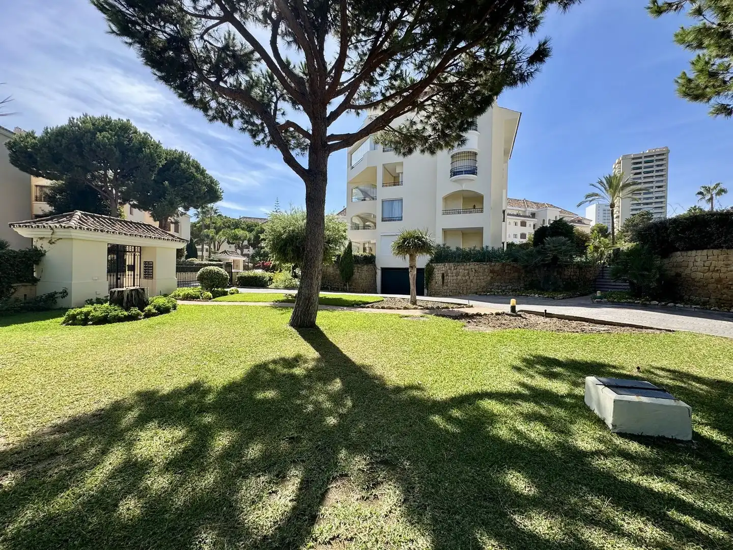 Apartament amb piscina en venda a Elviria - Cabopino, imagen 2