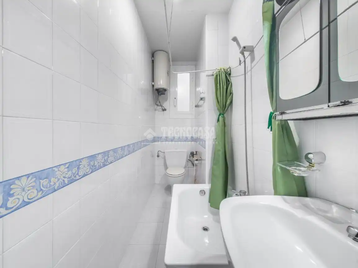 Baño de Piso en venta en Madrid con Aire acondicionado