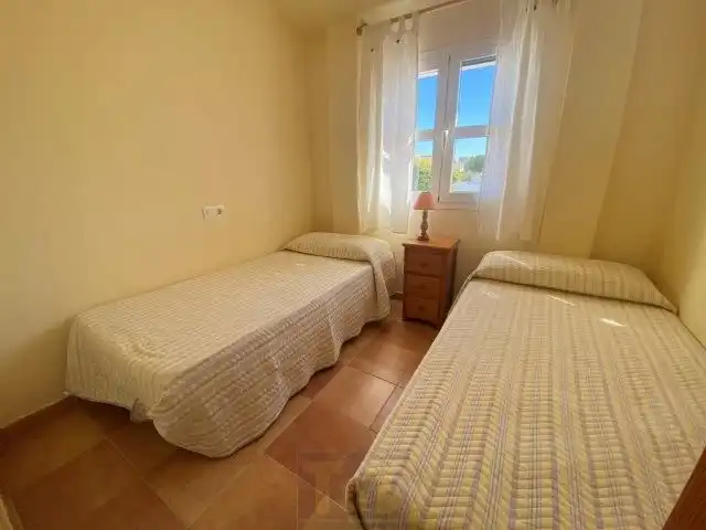 Habitación de Apartamento en venta en Islantilla con Aire acondicionado, Calefacción y Terraza