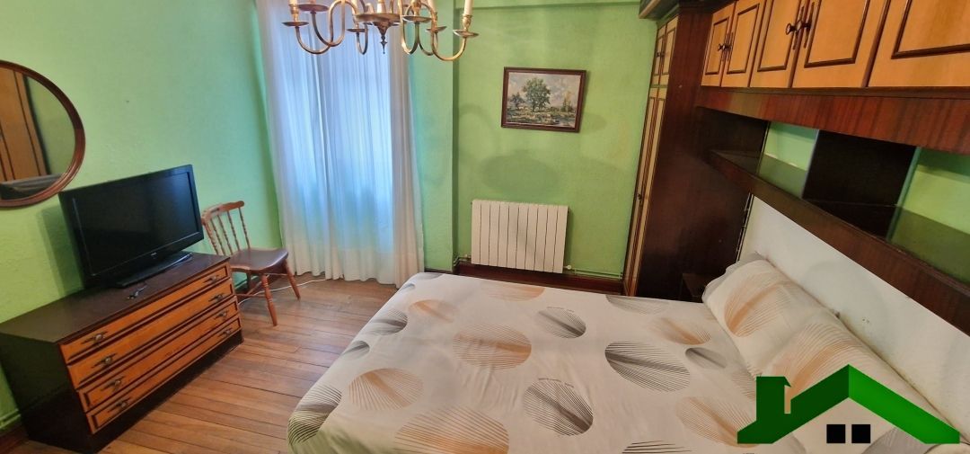 Habitación de Piso en venta en Bilbao  con Calefacción y Amueblado