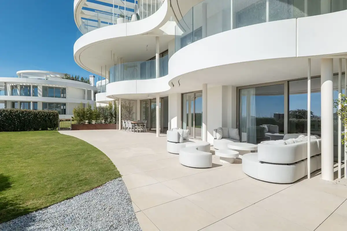 Terrasse von Wohnung zur Miete in Benahavís mit Abstellraum