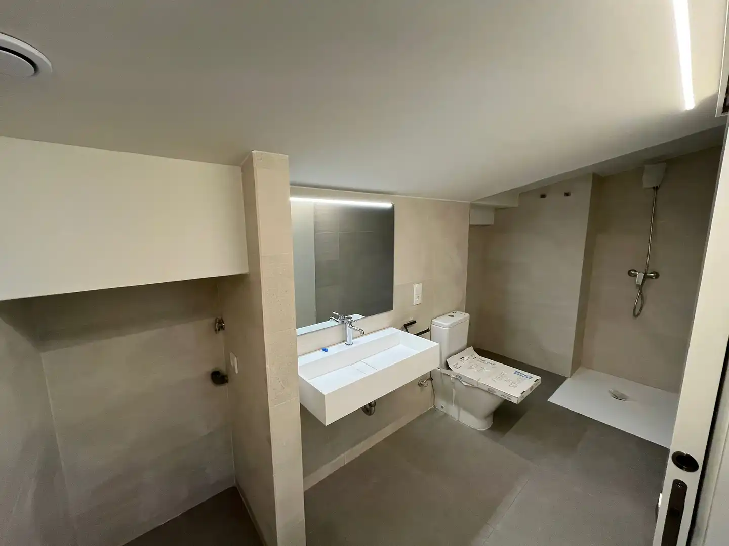 Baño de Ático de alquiler en Reus