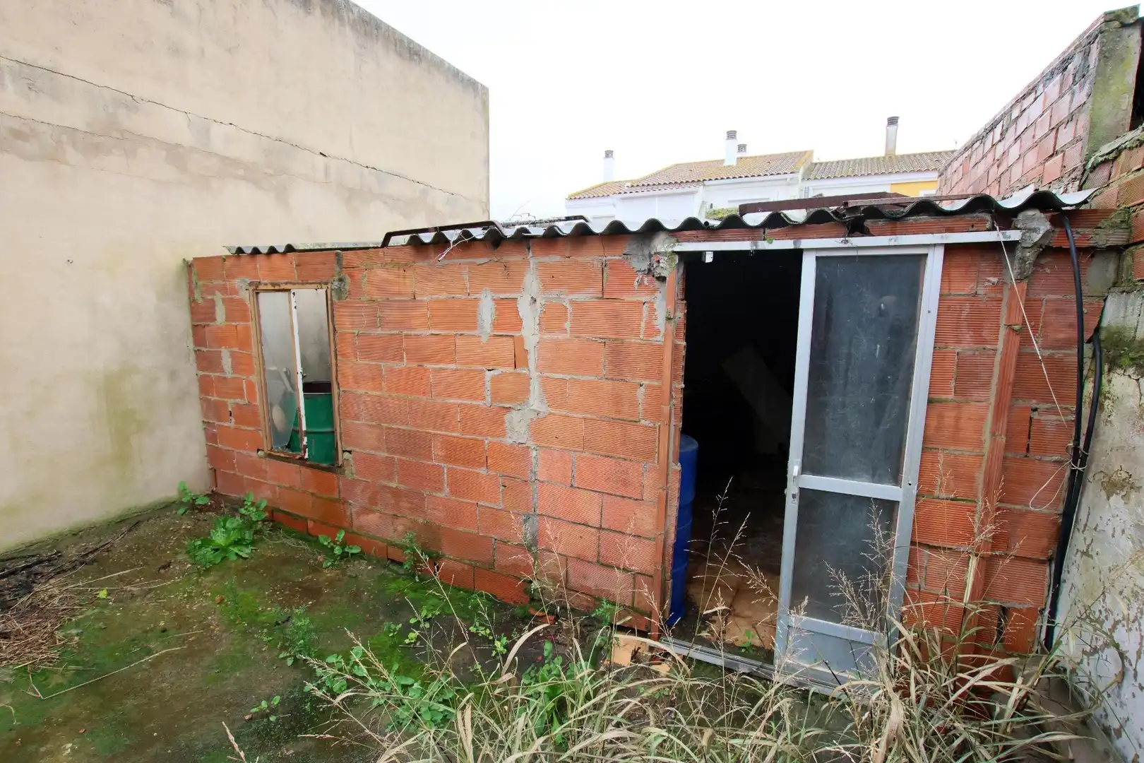Vista exterior de Local en venda en Montijo