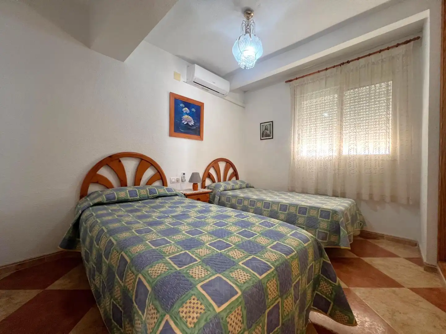 Habitación de Piso en venta en Benidorm con Aire acondicionado, Terraza y Amueblado