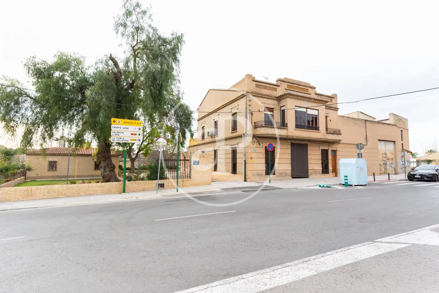 Außenansicht von Residential zum Verkauf in L'Eliana