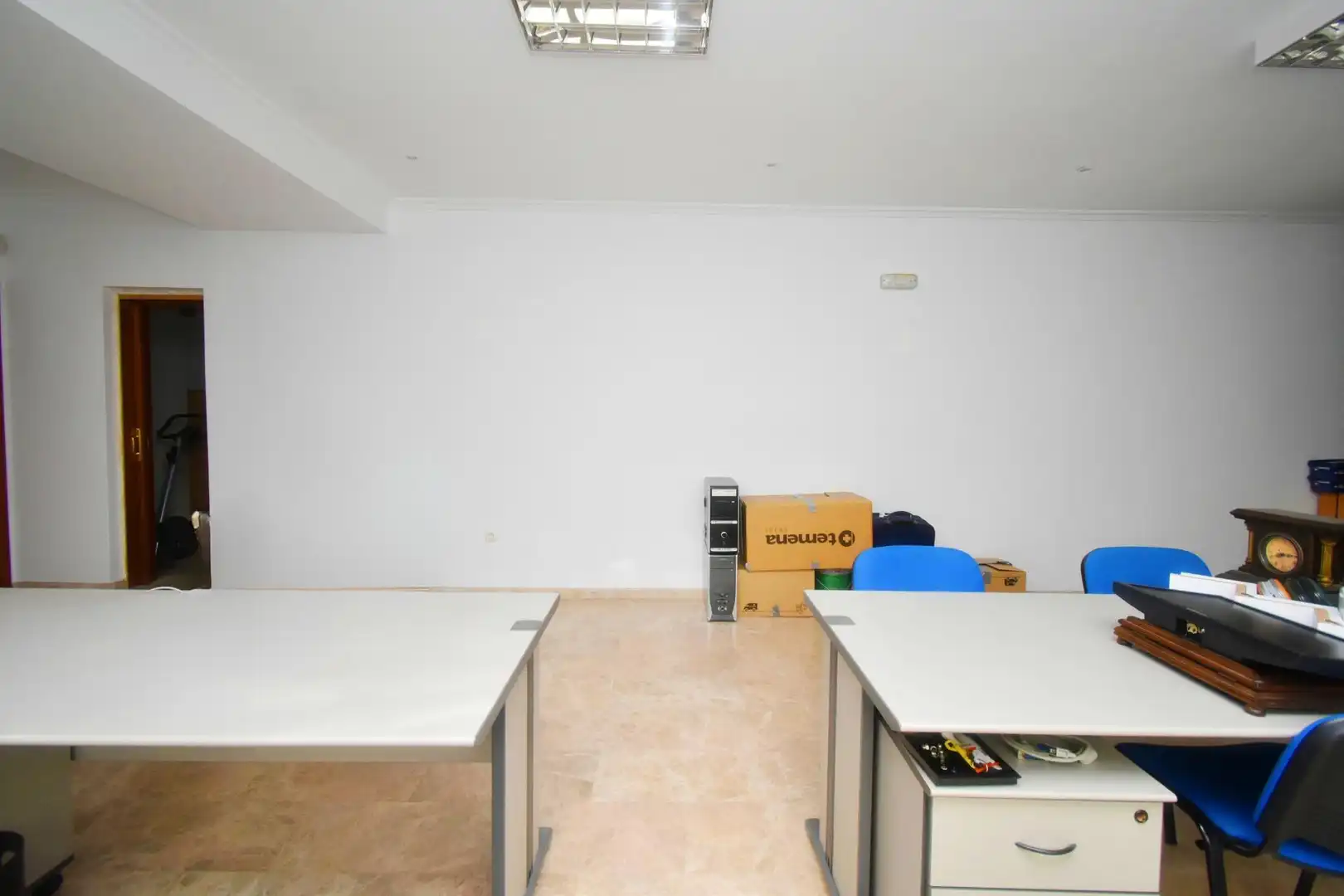 Office for sale in El Ejido  with Air Conditioner and Furnished