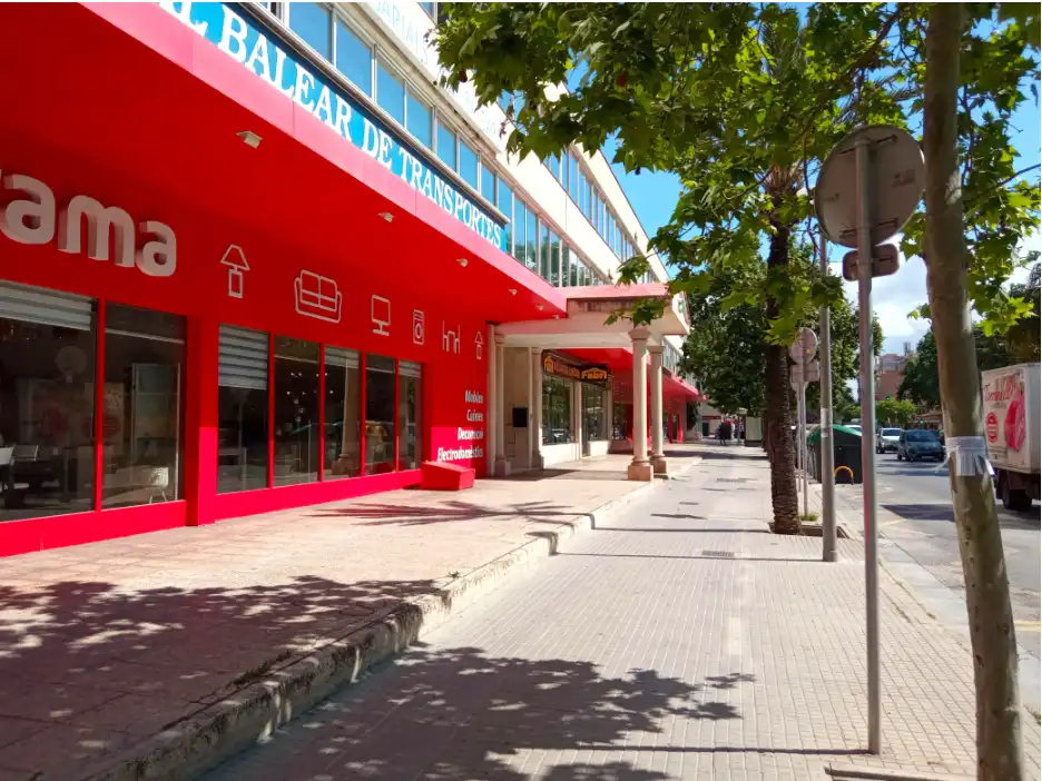 Local comercial en venda a Carrer Aragó, imagen 4
