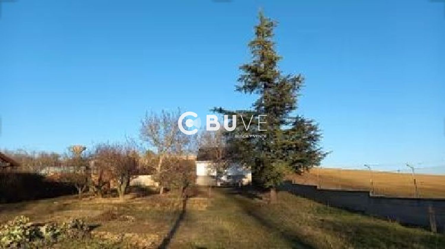 House or chalet for sale in Chozas de Abajo  with Swimming Pool, Furnished and Community pool
