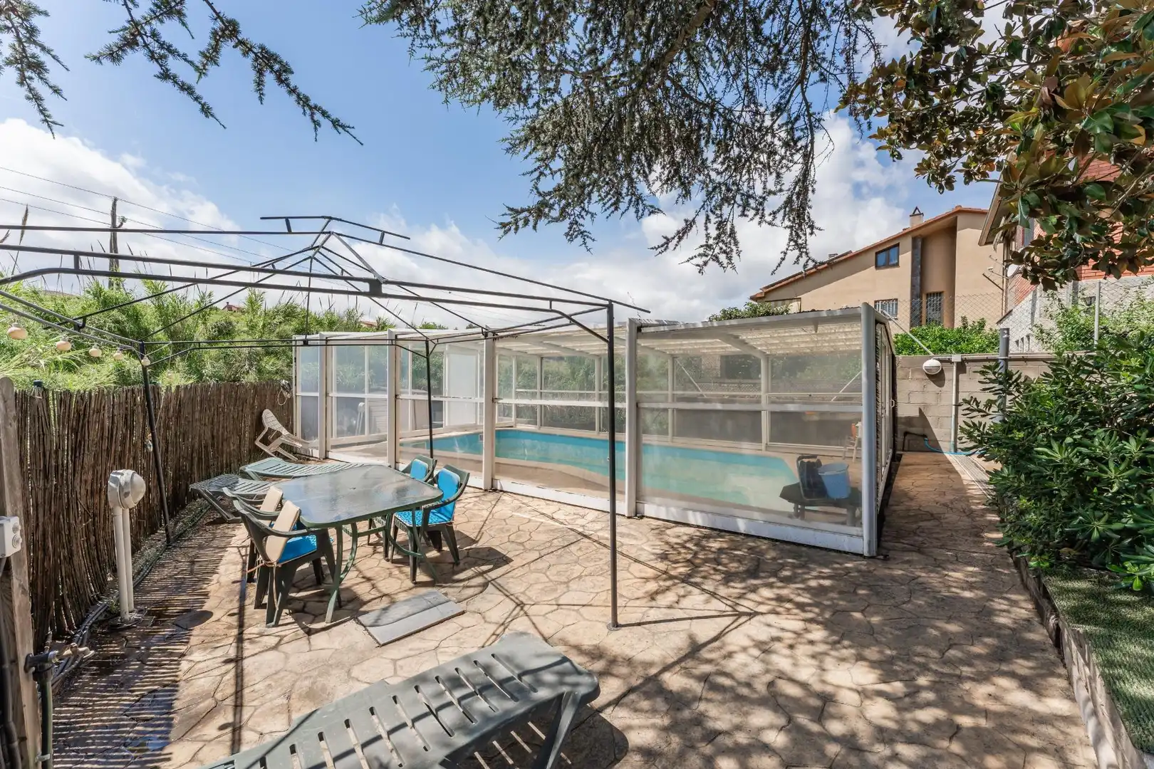 Piscina de Casa o xalet en venda en Martorelles amb Aire condicionat, Calefacció i Parquet
