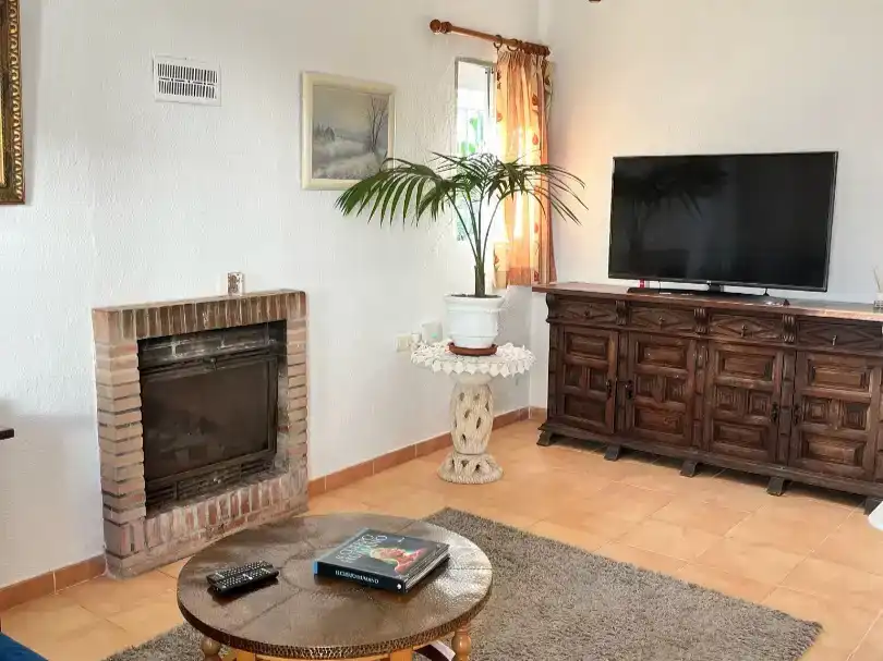 Sala d'estar de Casa o xalet en venda en Marbella amb Aire condicionat