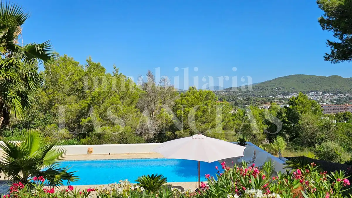 House with pool for sale in Santa Eulària, imagen 6