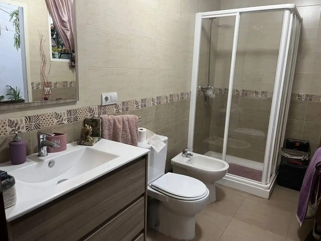 Badezimmer von Wohnung zur Miete in Morón de la Frontera mit Möbliert