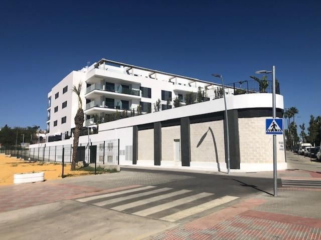 Exterior view of Garage to rent in Tomares
