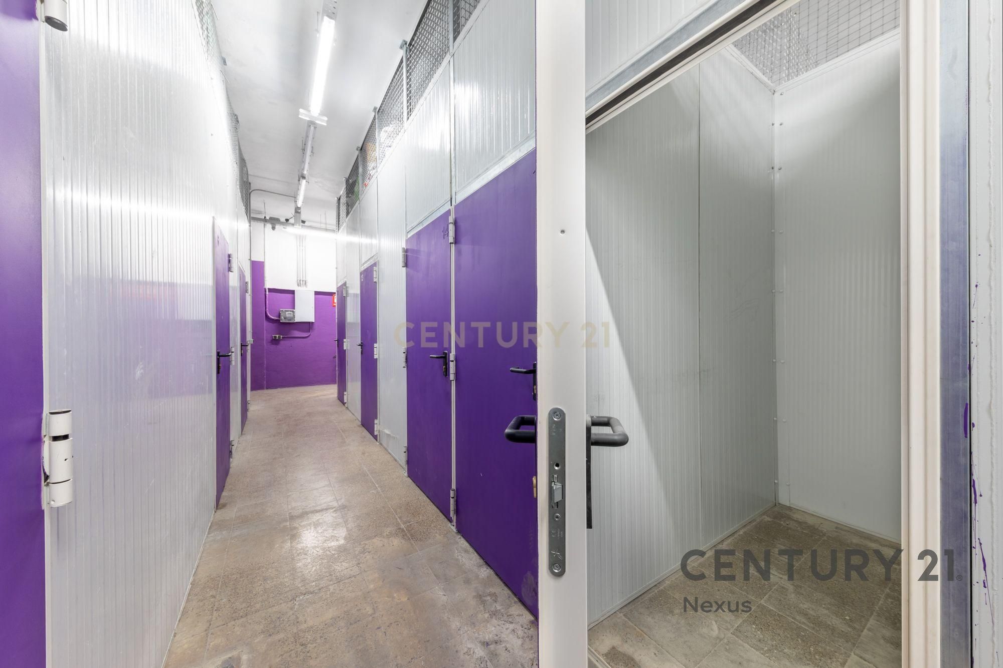 Traster en venda a Carrer Sant Jaume, 24, Ripollet, Spain, 24, Zona Industrial