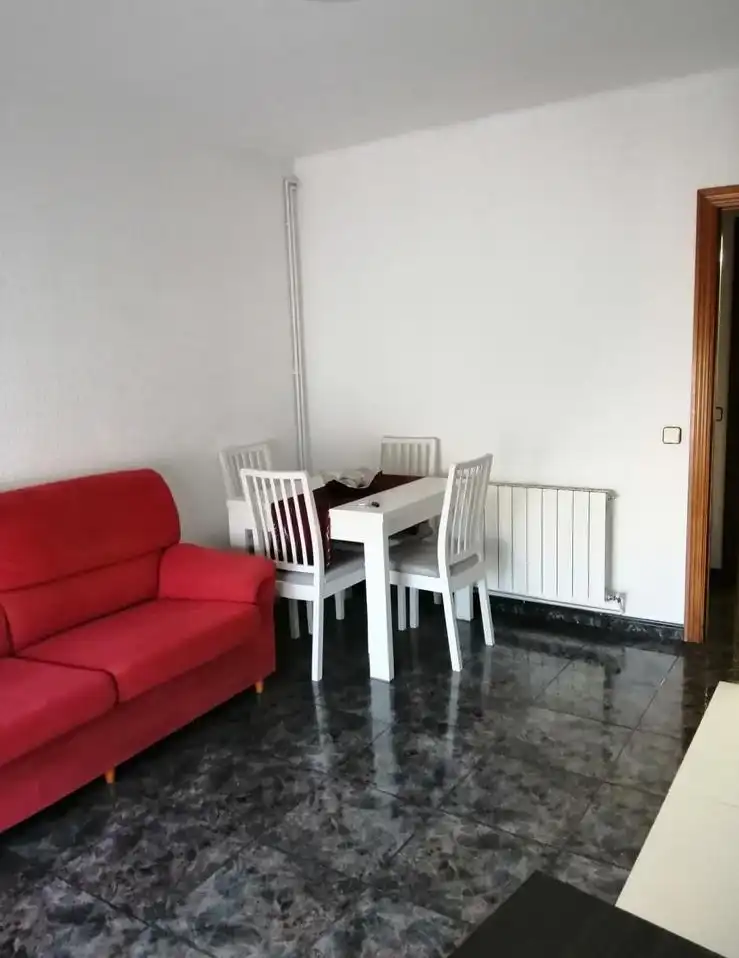 Menjador de Pis en venda en Cerdanyola del Vallès amb Aire condicionat, Calefacció i Moblat