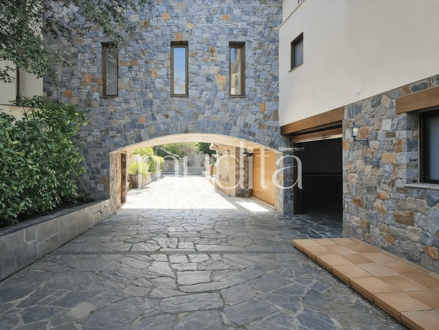 Vista exterior de Casa o chalet en venta en Seva con Calefacción, Jardín privado y Terraza
