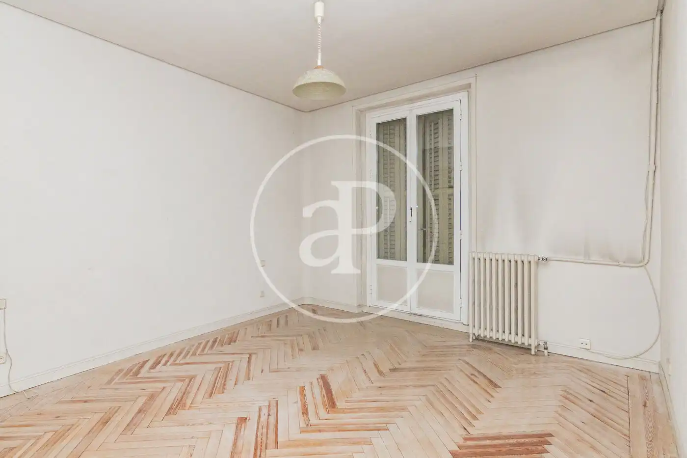 Bedroom of Flat for sale in Madrid  with Heating, Storage room and Balcony