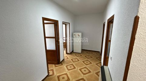 Foto 3 de Piso en venta en Pradolongo, Madrid Capital