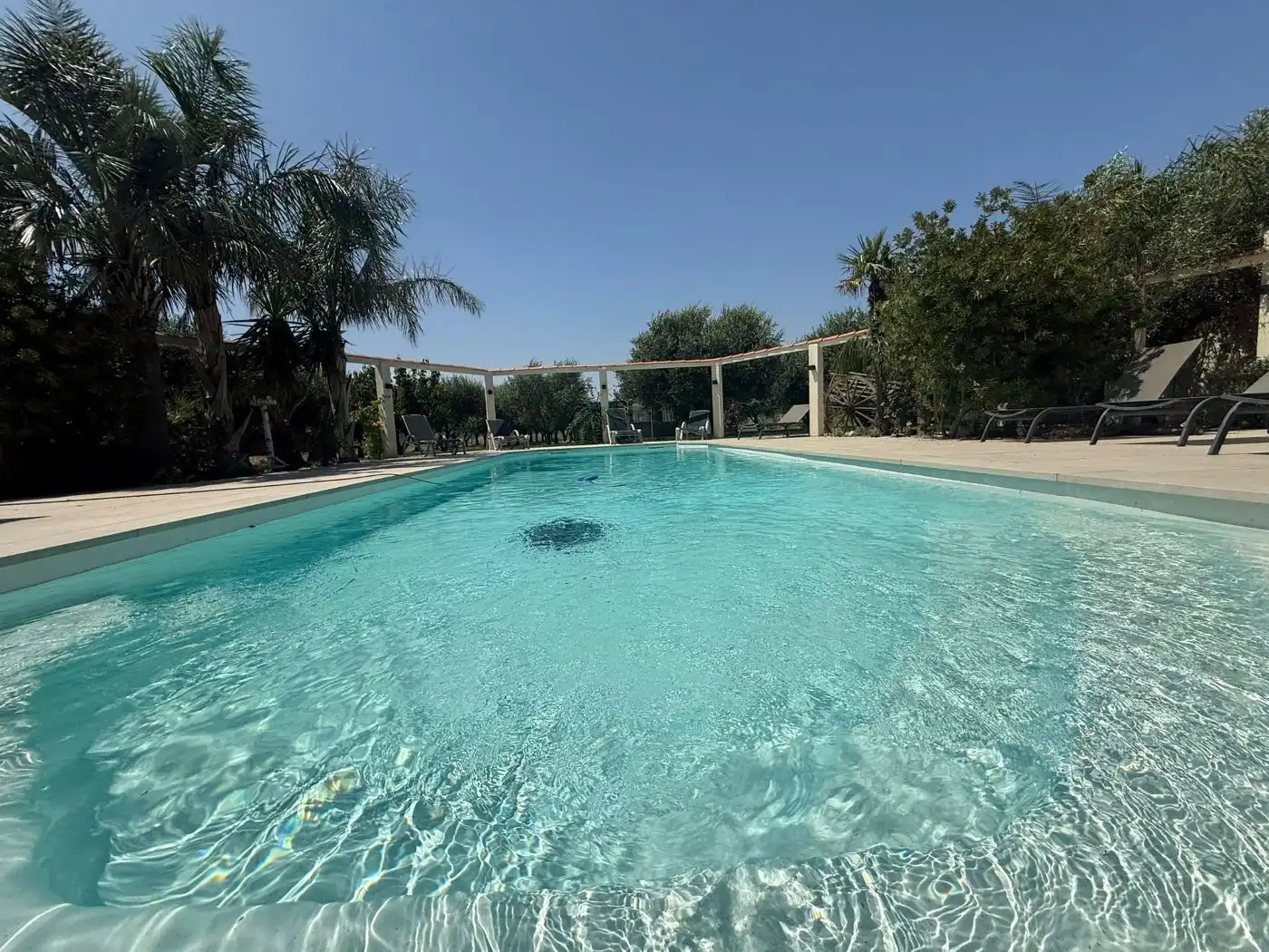 Piscina de Casa o xalet en venda en Castelló d'Empúries amb Aire condicionat, Calefacció i Jardí privat