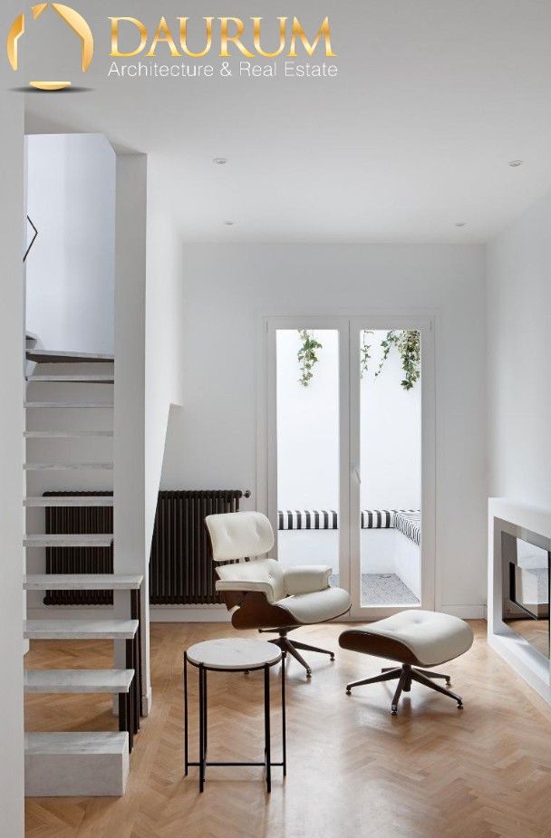 Balcony of Single-family semi-detached for sale in  Madrid Capital  with Heating, Private garden and Terrace