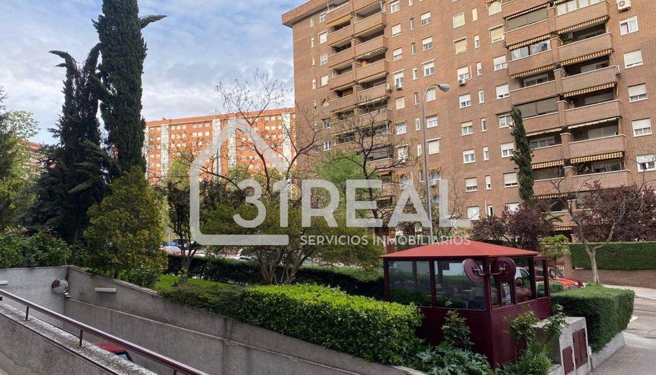 Foto 1 de Garatge en venda a Calle la Hiruela, 1, Peñagrande, Madrid