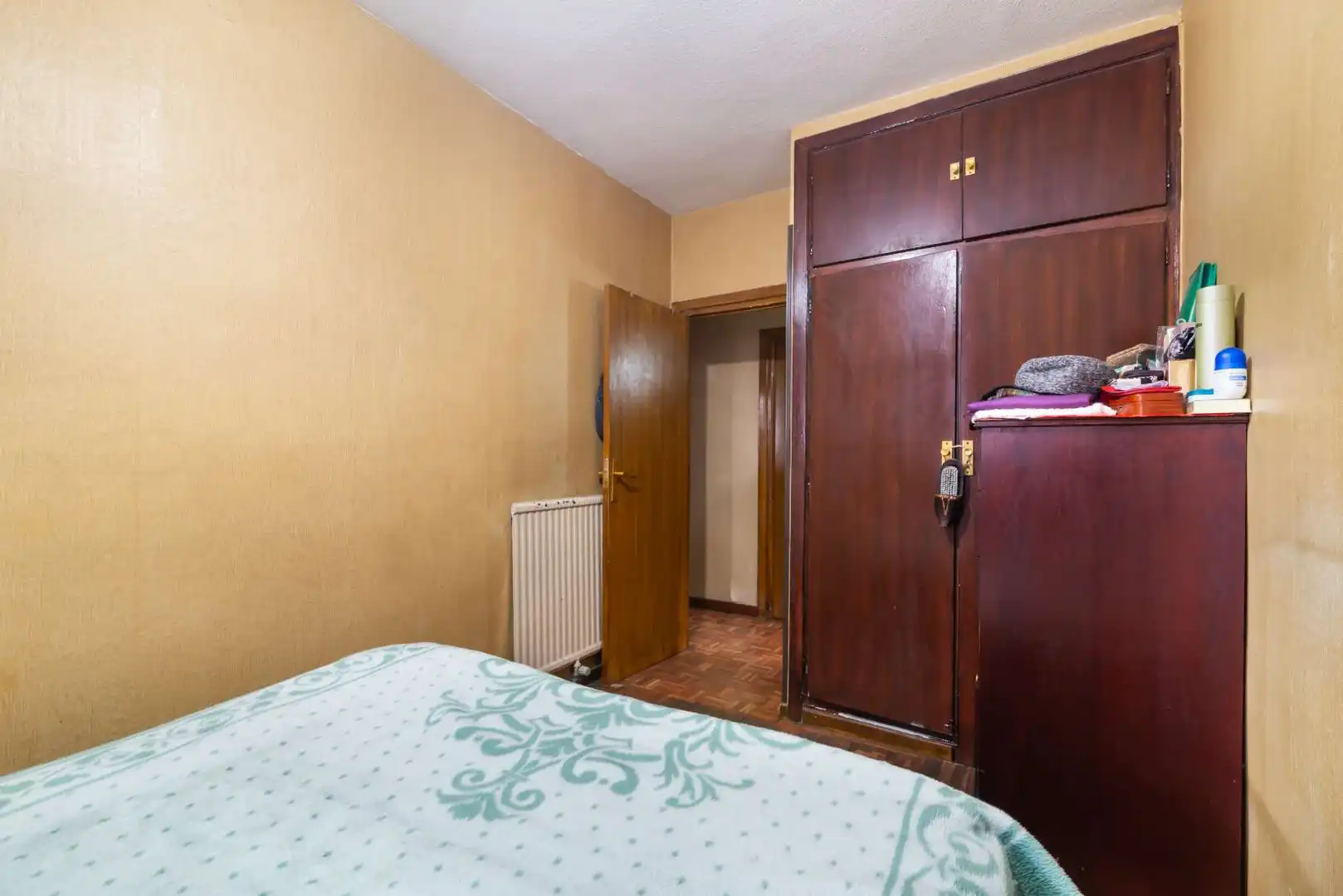 Dormitori de Pis en venda en Móstoles amb Aire condicionat, Terrassa i Moblat