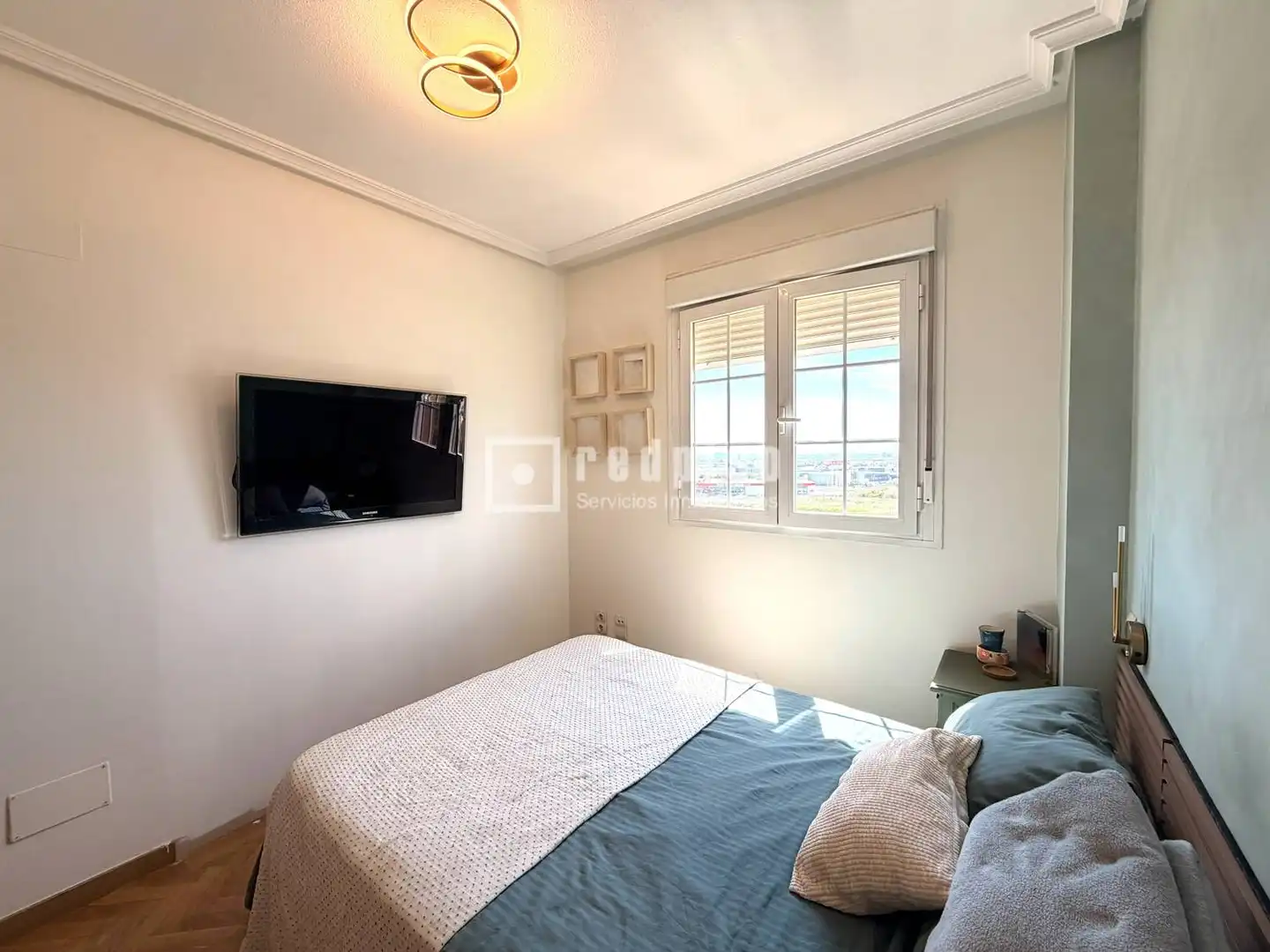 Bedroom of Flat for sale in Madrid  with Air Conditioner, Heating and Private garden