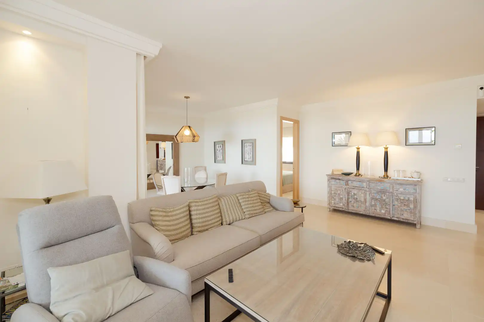 Flat with pool for sale in Urbanizacion los Altos de los Monteros, imagen 13