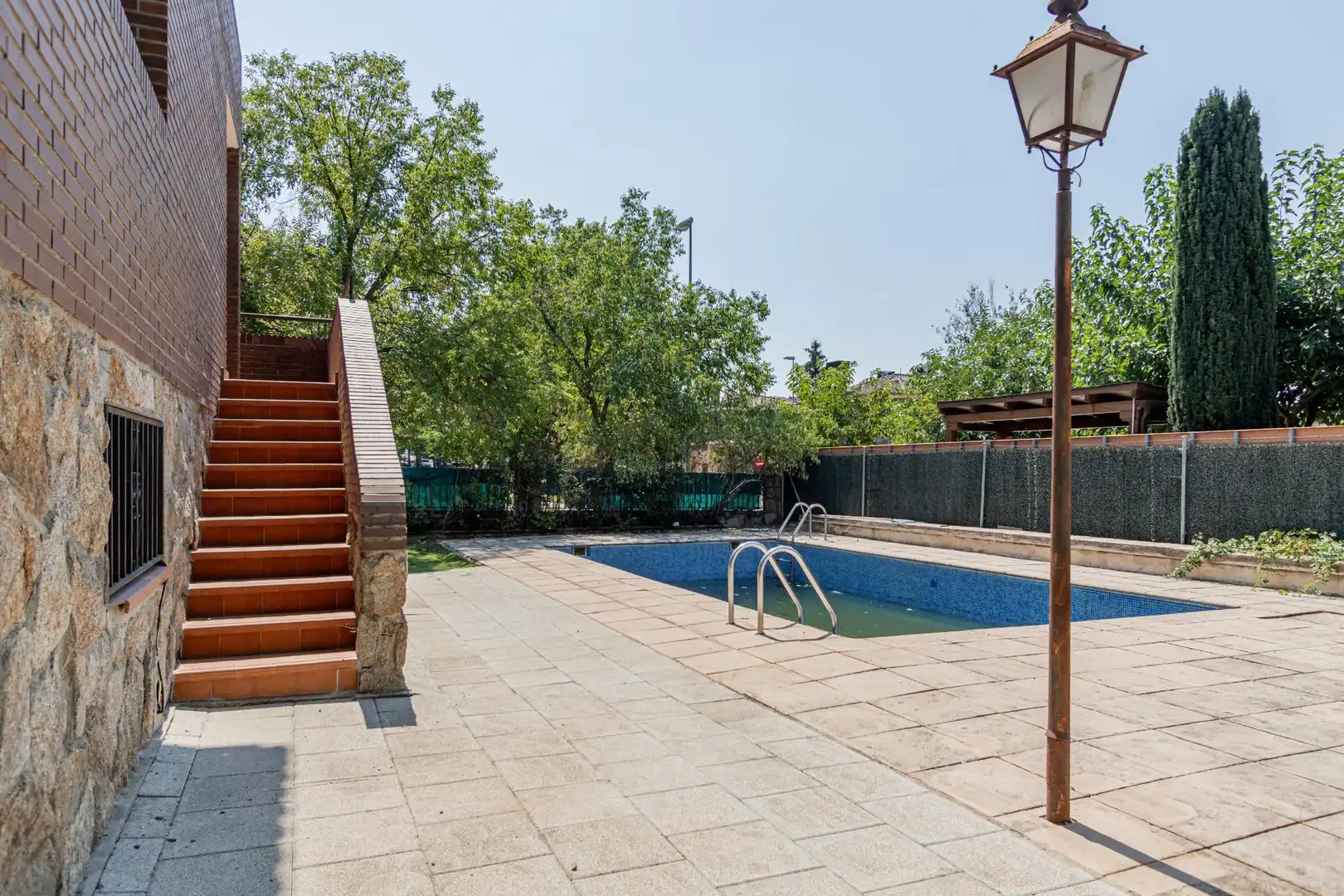 Piscina de Casa o chalet en venta en Colmenar Viejo con Calefacción, Jardín privado y Terraza