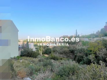 Terreno residencial en venta en Calle Puerto de Guadarrama 841