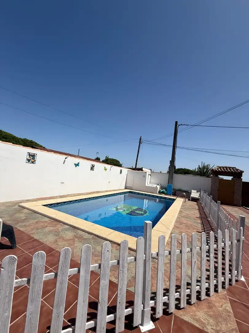 Detached house with pool to rent in Núcleo urbano, imagen 47