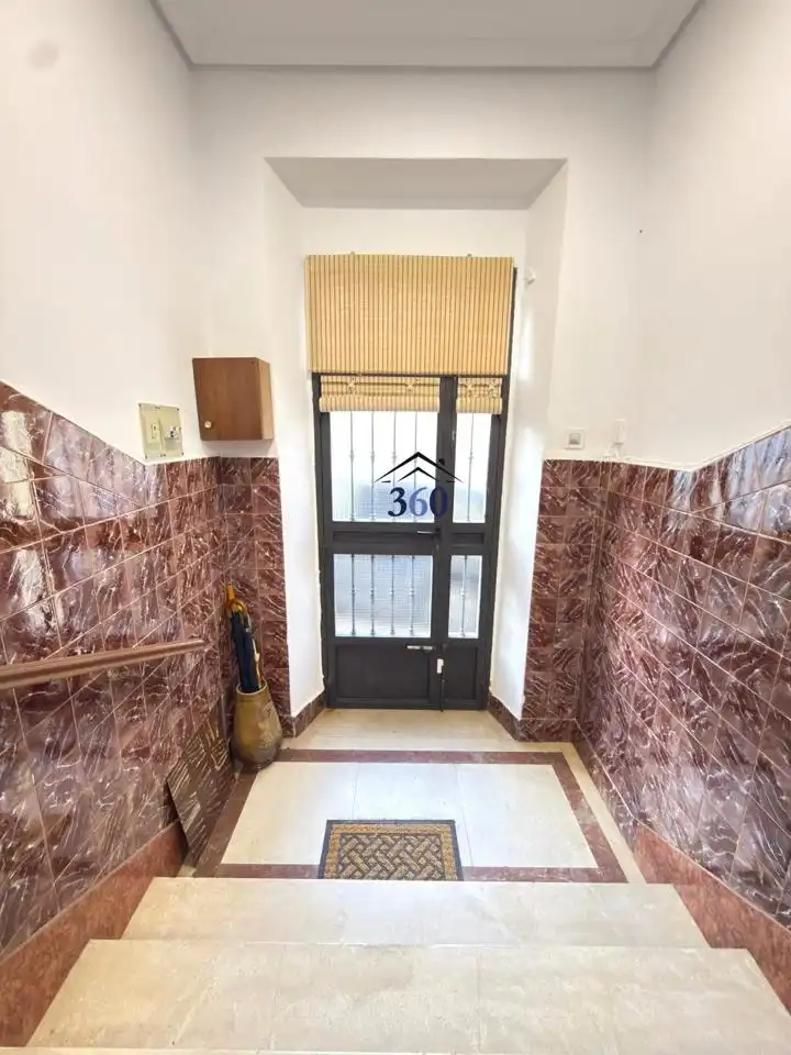 House for sale in Calle Peña Redonda
