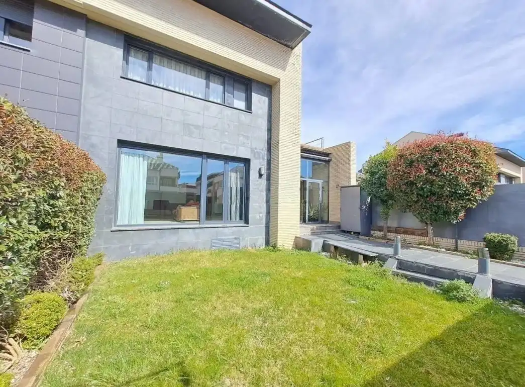 Exterior view of Detached homes for sale in Burgos  with Heating, Private garden and Storage room