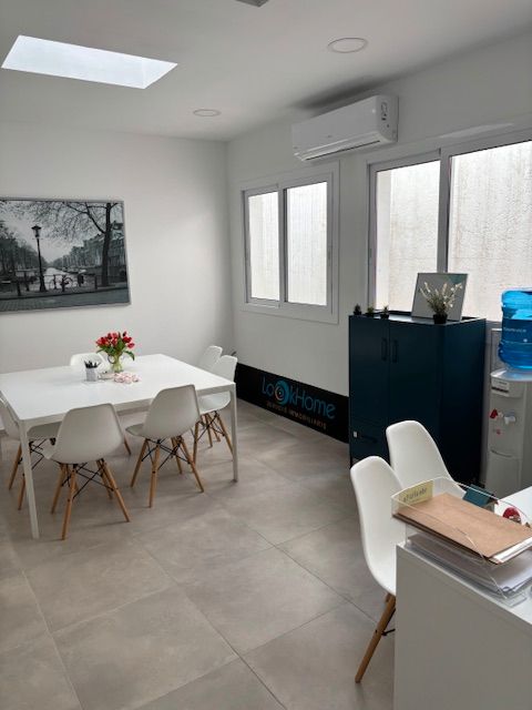 Esszimmer von Büro zur Miete in Mataró mit Klimaanlage, Heizung und Internet