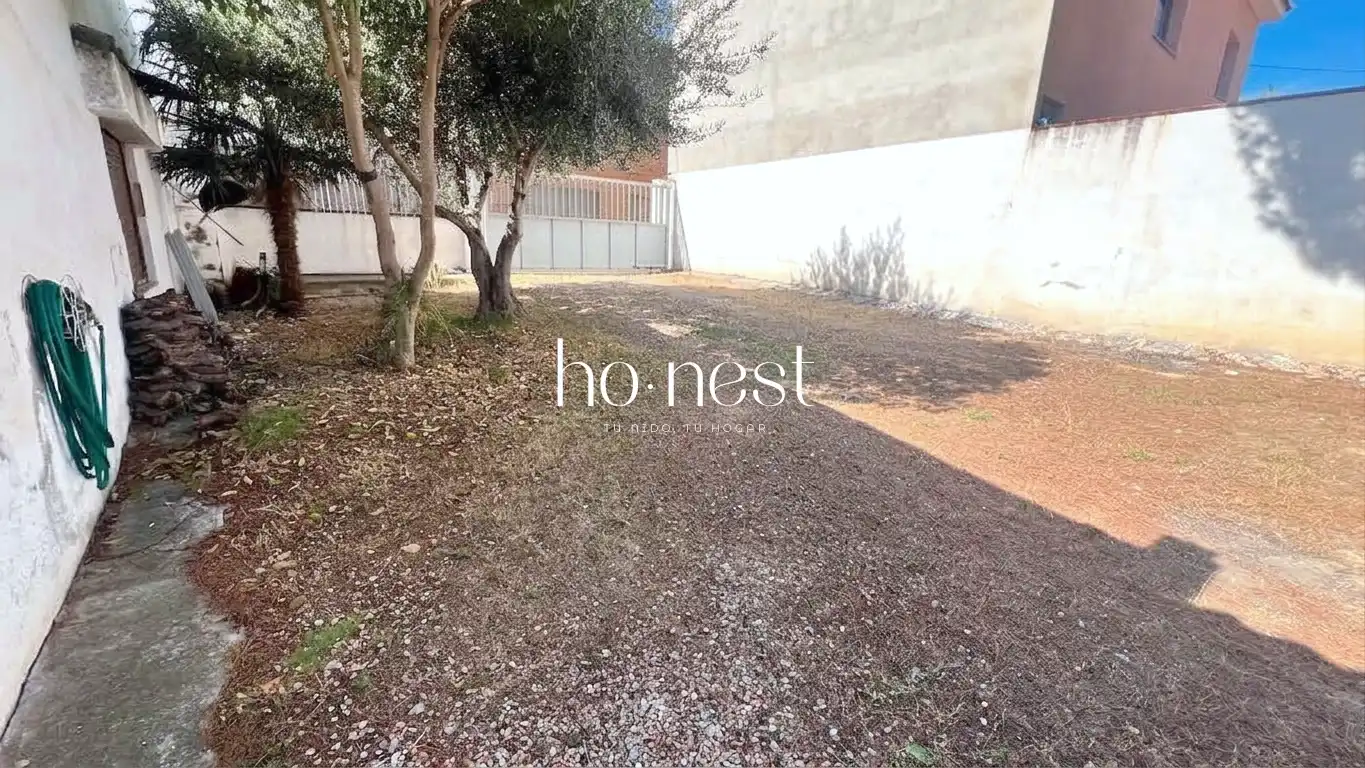Terreno residencial en venta en Castellví de la Marca
