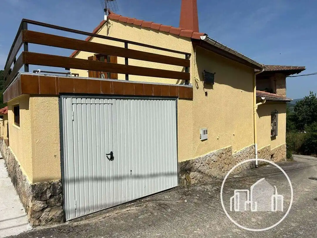 Houses for sale in Merindad de Valdeporres