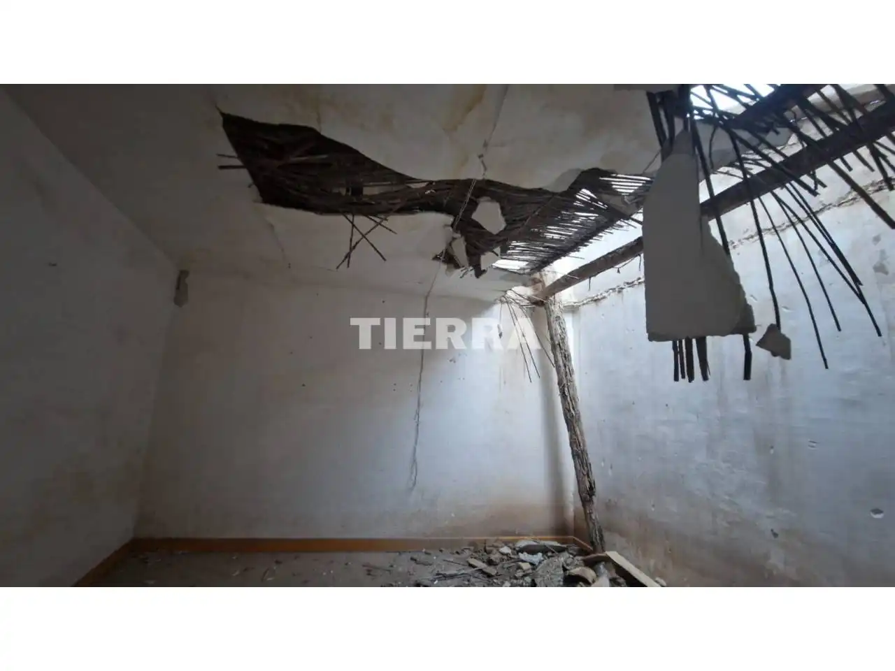 Casa adosada en venda en Mula