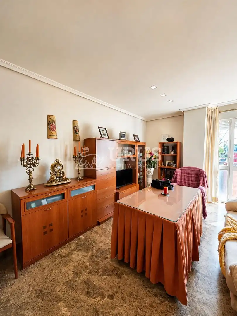 Sala de estar de Piso en venta en Córdoba con Aire acondicionado, Terraza y Trastero