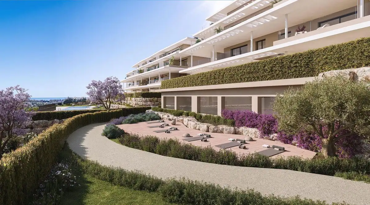 Terrasse von Wohnungen zum Verkauf in Estepona mit Klimaanlage, Terrasse und Abstellraum