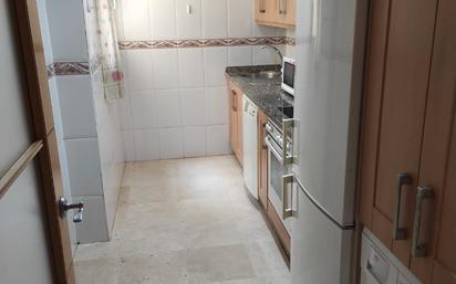 Kitchen of Apartment to rent in Benalmádena  with Air Conditioner, Terrace and Furnished