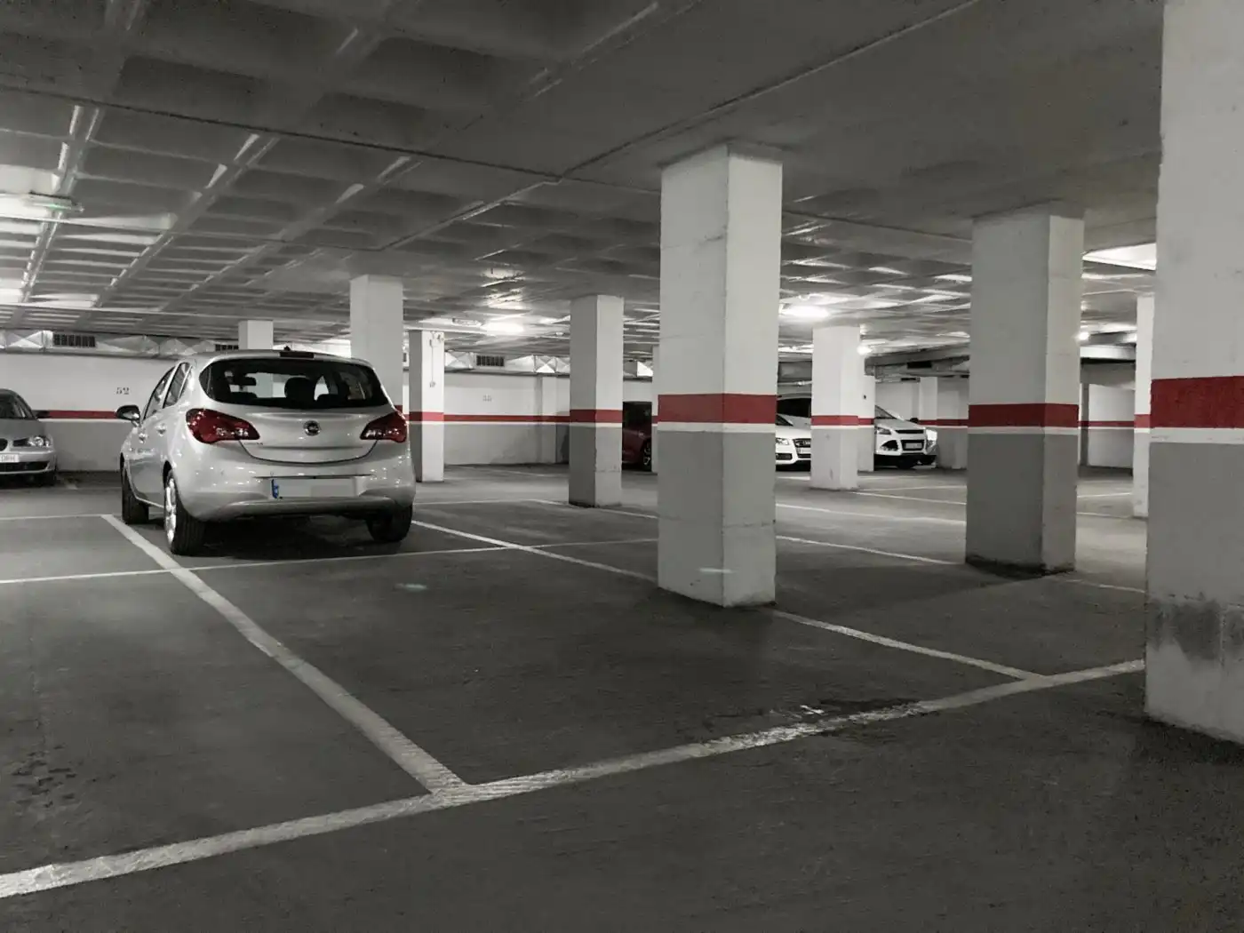 Parkplatz von Garage zur Miete in Elche / Elx