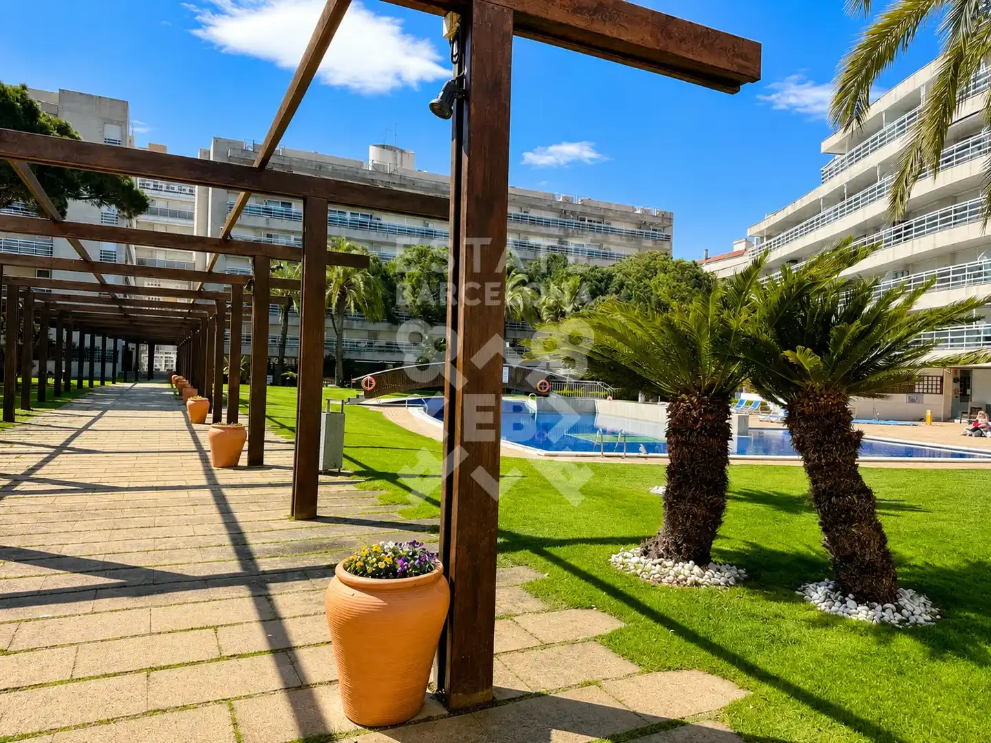 Garten von Dachboden zum Verkauf in Blanes mit Klimaanlage, Terrasse und Gemeinschaftspool