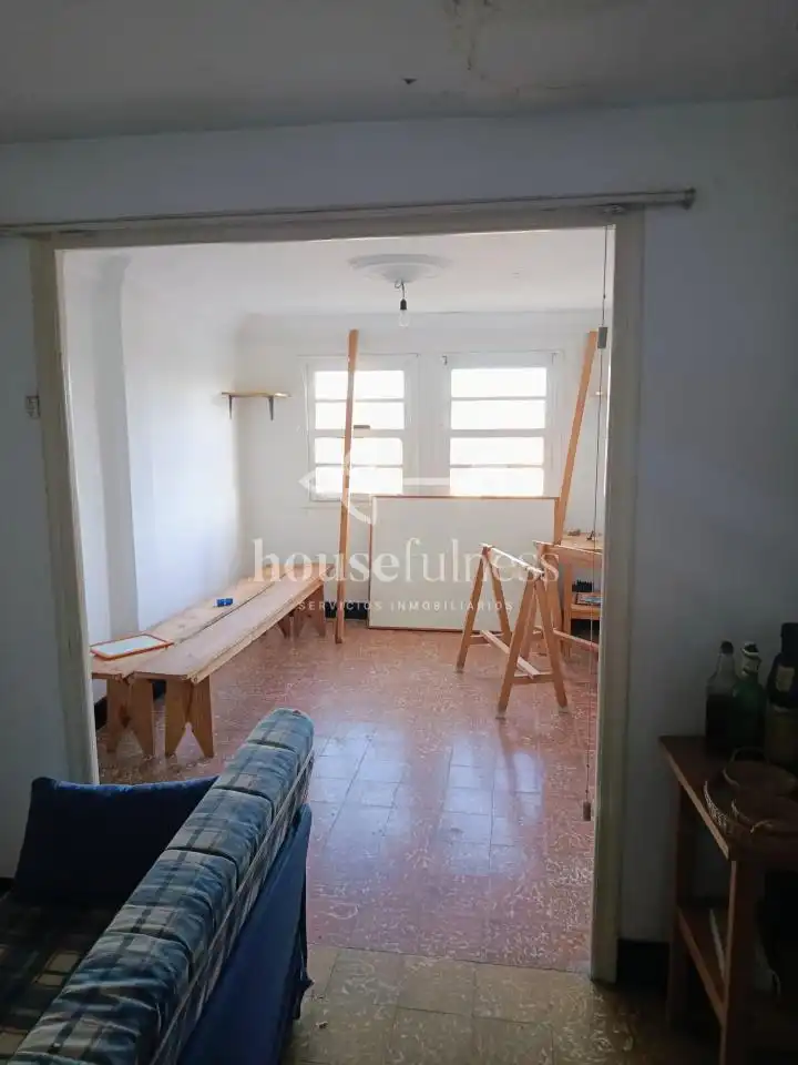 Habitación de Edificio en venta en Ferrol