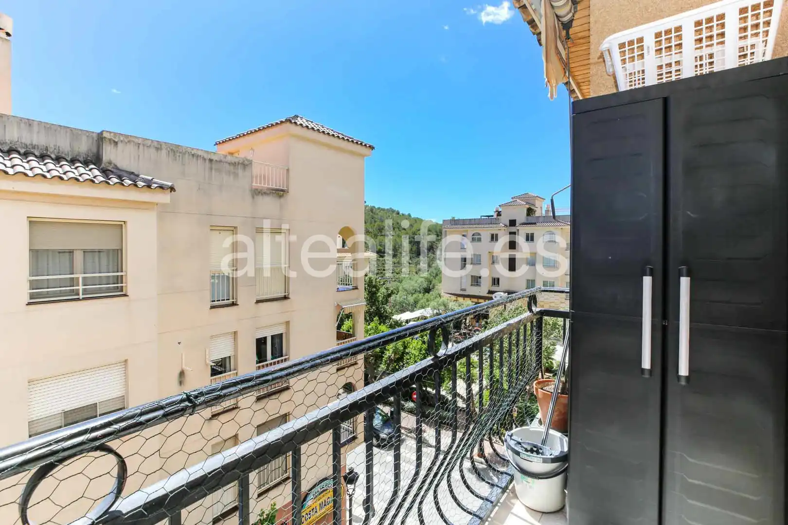 Vista exterior de Apartamento en venta en Polop con Aire acondicionado y Balcón