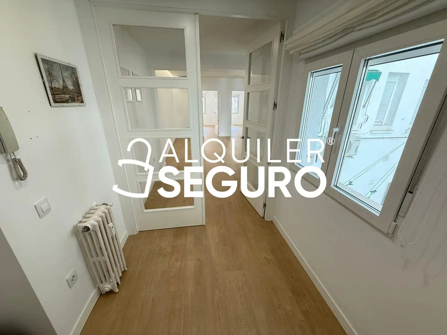 Bedroom of Flat for rent in Madrid  with Air Conditioner and Heating